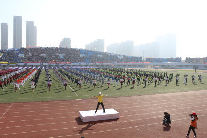 江南大学举行2014年金秋体育节暨第十四届田径运动会