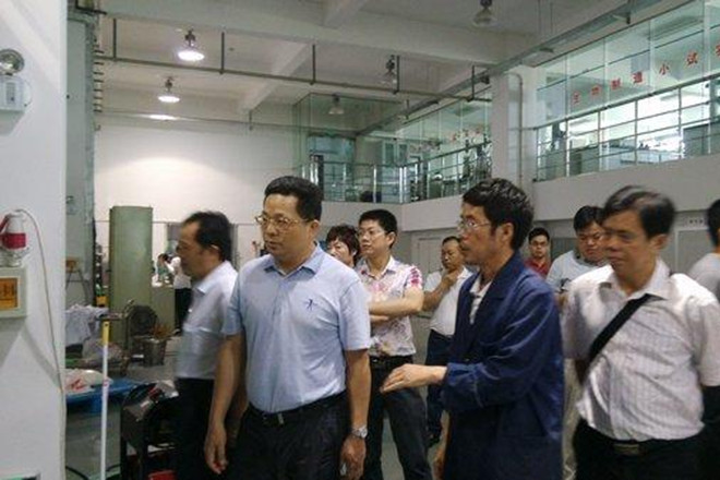 广东省揭阳市科技局王辉局长一行来访我校