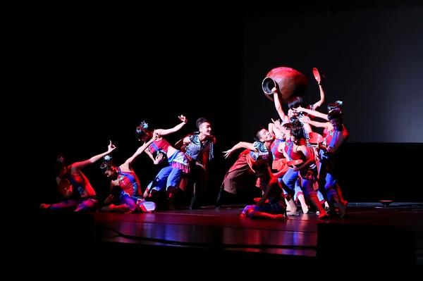 我校与加州大学戴维斯分校合作建立的孔子学院在美正式揭牌