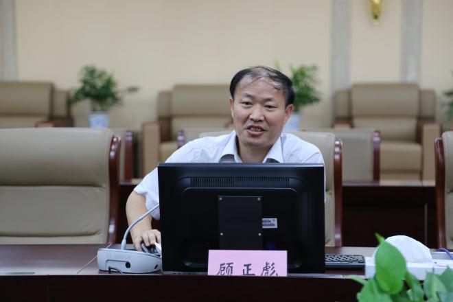 今世缘酒业股份有限公司董事长周素明一行莅临我校考察交流