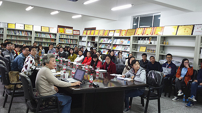 推进援疆教育工作  加强学术文化交流