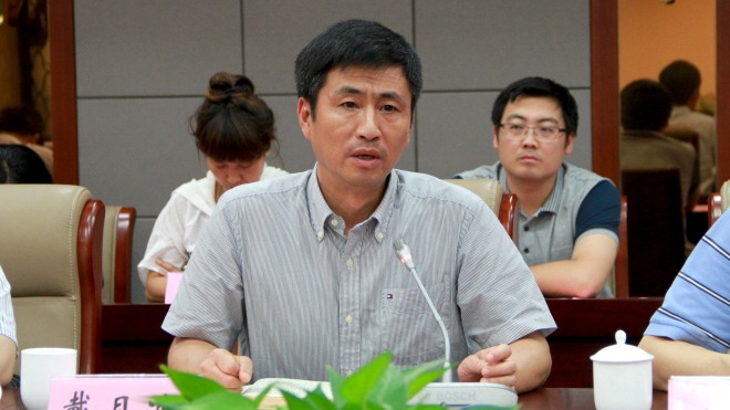 我校举行2016年大学生志愿服务西部计划、苏北计划、第十八届研究生支教团和西藏专招志愿者座谈会