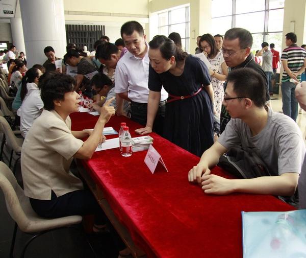 2014年江南大学“校园开放日”暨招生咨询会顺利举行