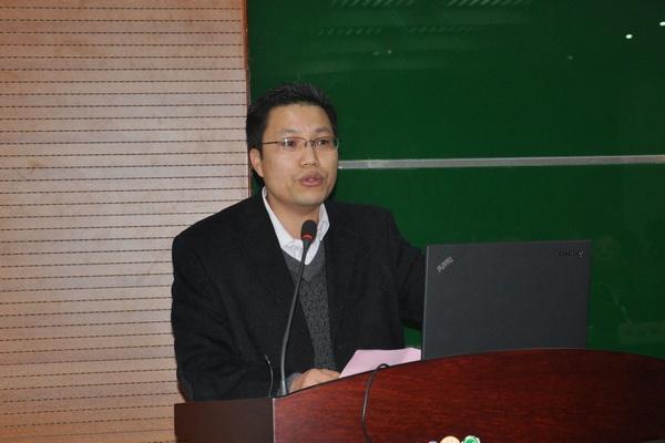 “雅富江城奖助学金”颁奖典礼在我校举行