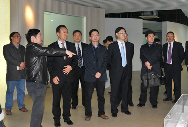 我校与中国工商银行江苏省分行签署全面合作协议