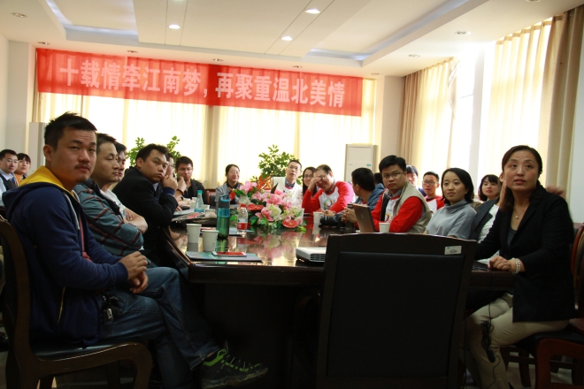 十载情牵江南梦 再聚重温北美情——北美学院2001级校友返校