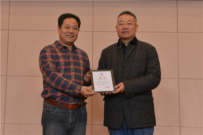 江南大学第二届MBA校友会换届大会成功举行